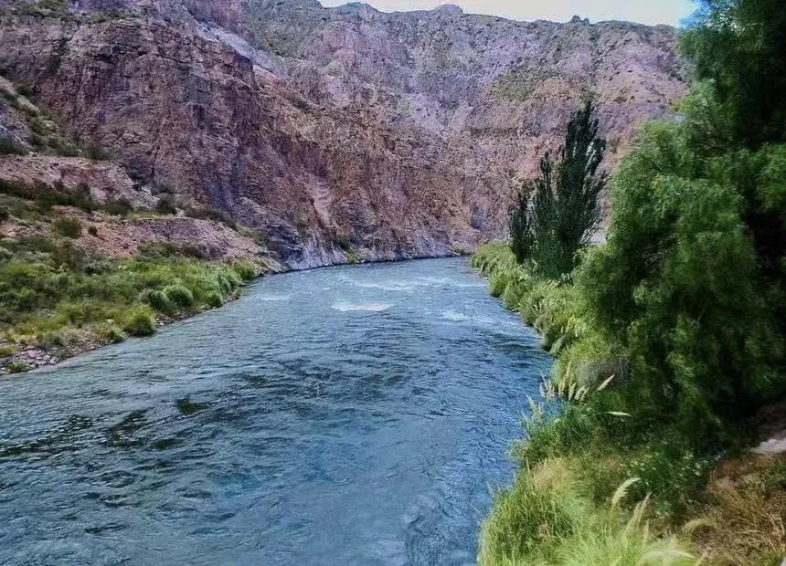 神秘禁区探索_欧洲无人区免费正片在哪里看_全球十大诡异禁区